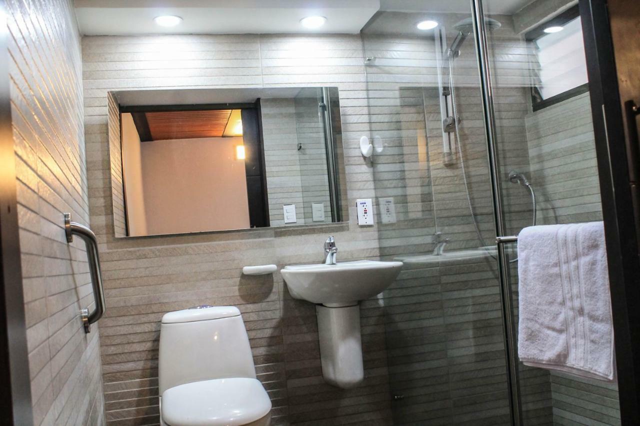 Urbano Luxury Hotel Pasto Bagian luar foto
